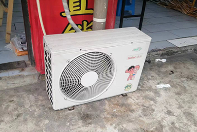 金水空调突然不制冷只吹自然风怎么办？